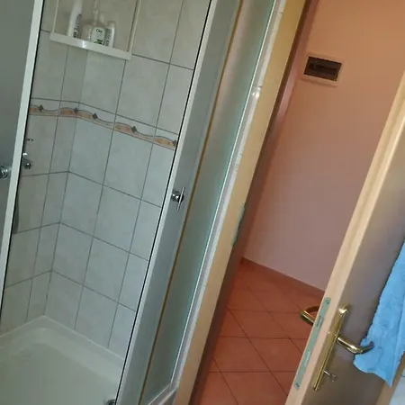 Apartment Tine's *